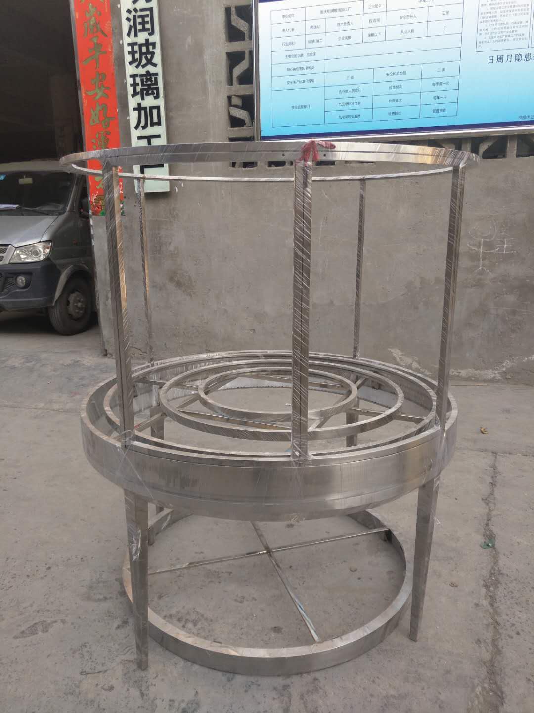 重慶定制不銹鋼展柜多少錢(qián)